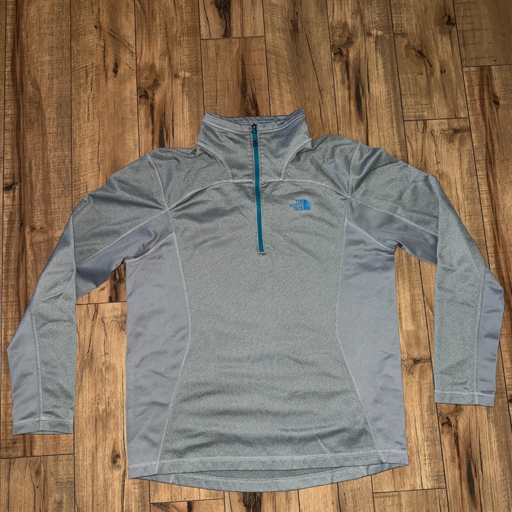 Gray north face quarter zip